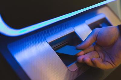 白条晚了1天上征信吗，看完这些你就明白了! 